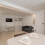 Domo Le Mura Puniche, Nel Cuore Di Guest house Olbia