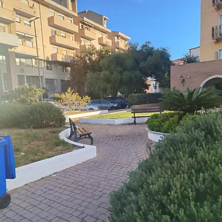 Penzion Domo Le Mura Puniche, Nel Cuore Di 3*