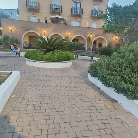 Domo Le Mura Puniche, Nel Cuore Di 3* Olbia