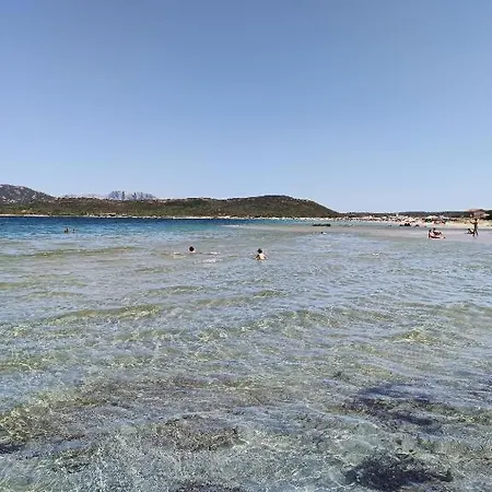 Domo Le Mura Puniche, Nel Cuore Di Penzion