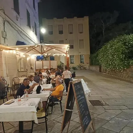 Domo Le Mura Puniche, Nel Cuore Di 3*