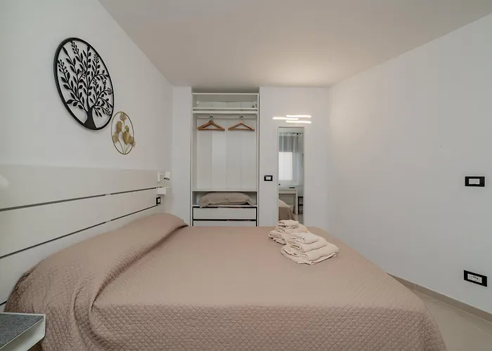 Domo Le Mura Puniche, Centro Di Gasthof