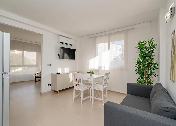 Domo Le Mura Puniche, Centro Di Gasthof Olbia